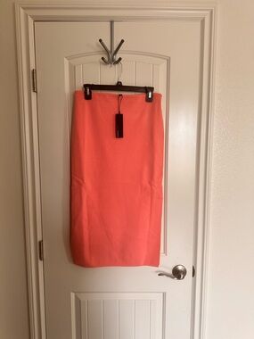 Lucy Paris Coral-Peach Pencil midi Skirt